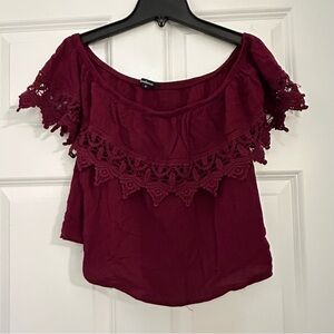 3 for $15 🌸 Ambiance Off Shoulder Top sz M